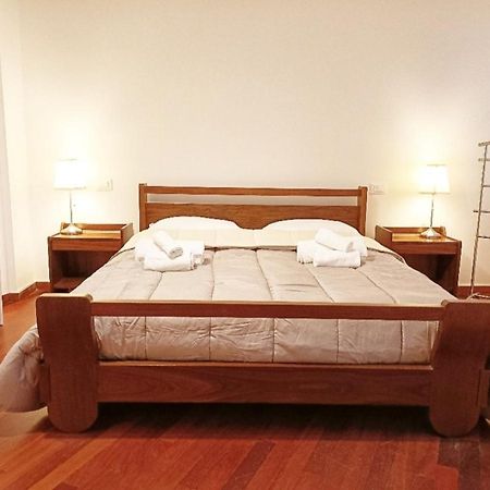 Residenza Le Mura 2 เวโรนา ภายนอก รูปภาพ
