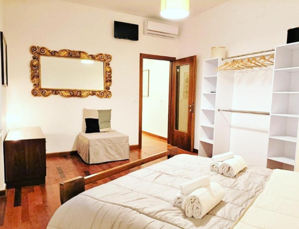 Residenza Le Mura 2 เวโรนา ภายนอก รูปภาพ